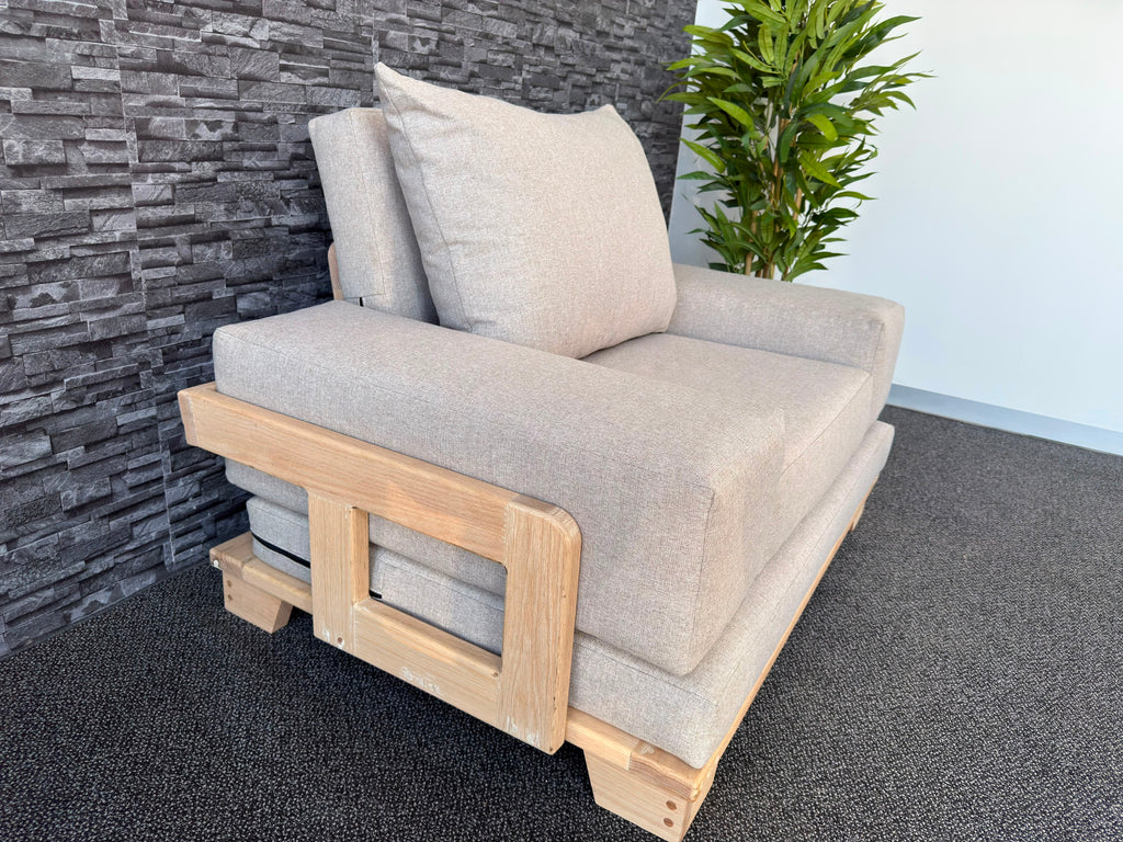 Velorra Ardin 1-Seater, additional view of the Red Oak base