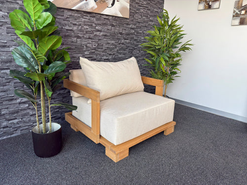 Cavura 1 Seater Patio Sofa in solution-dyed Clario outdoor fabric on a solid Iroko frame
