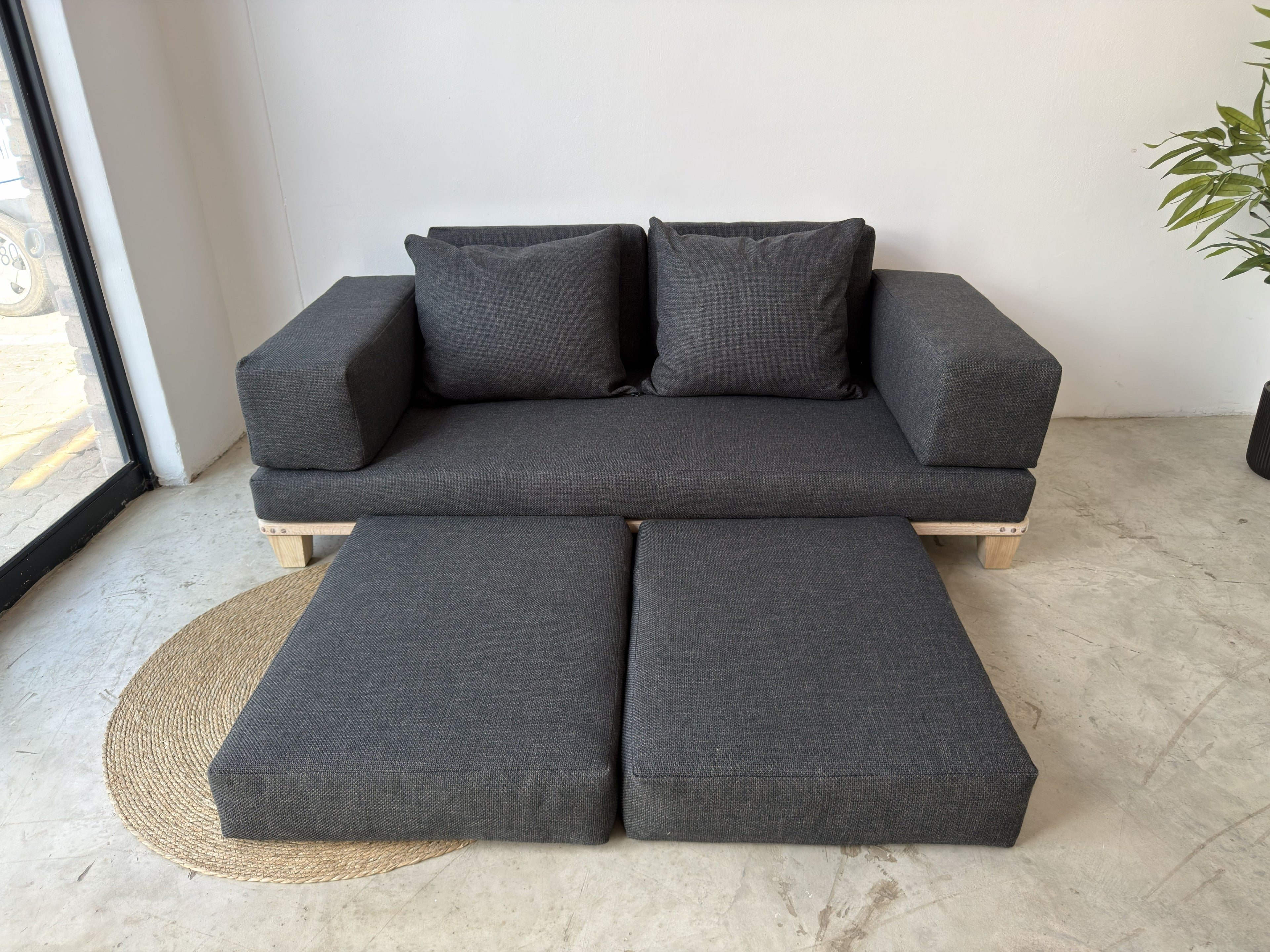 Velorra Glaciella 2-Seater, additional angle