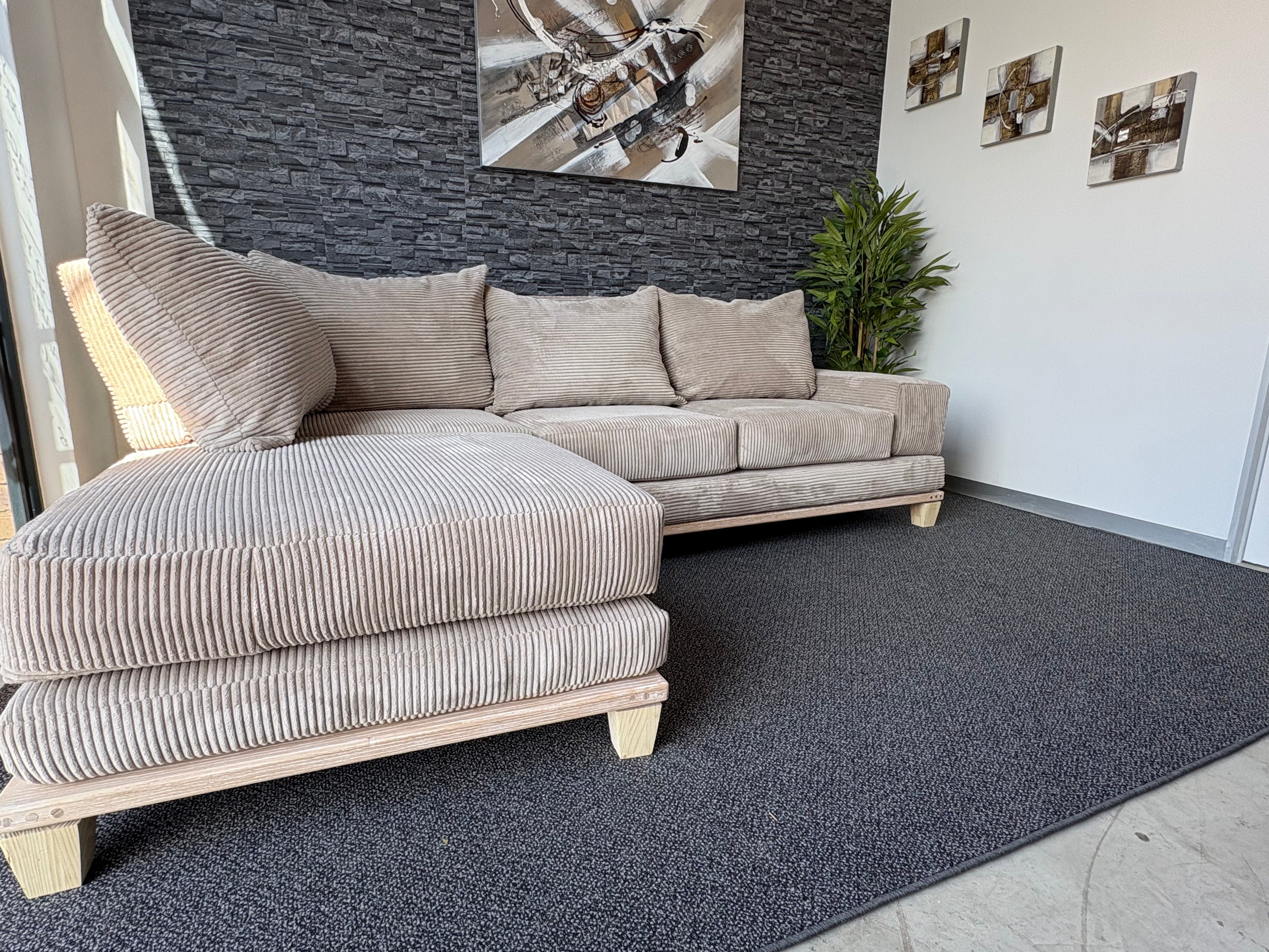 Velorra Luma 4-Seater, additional view of the modular arrangement