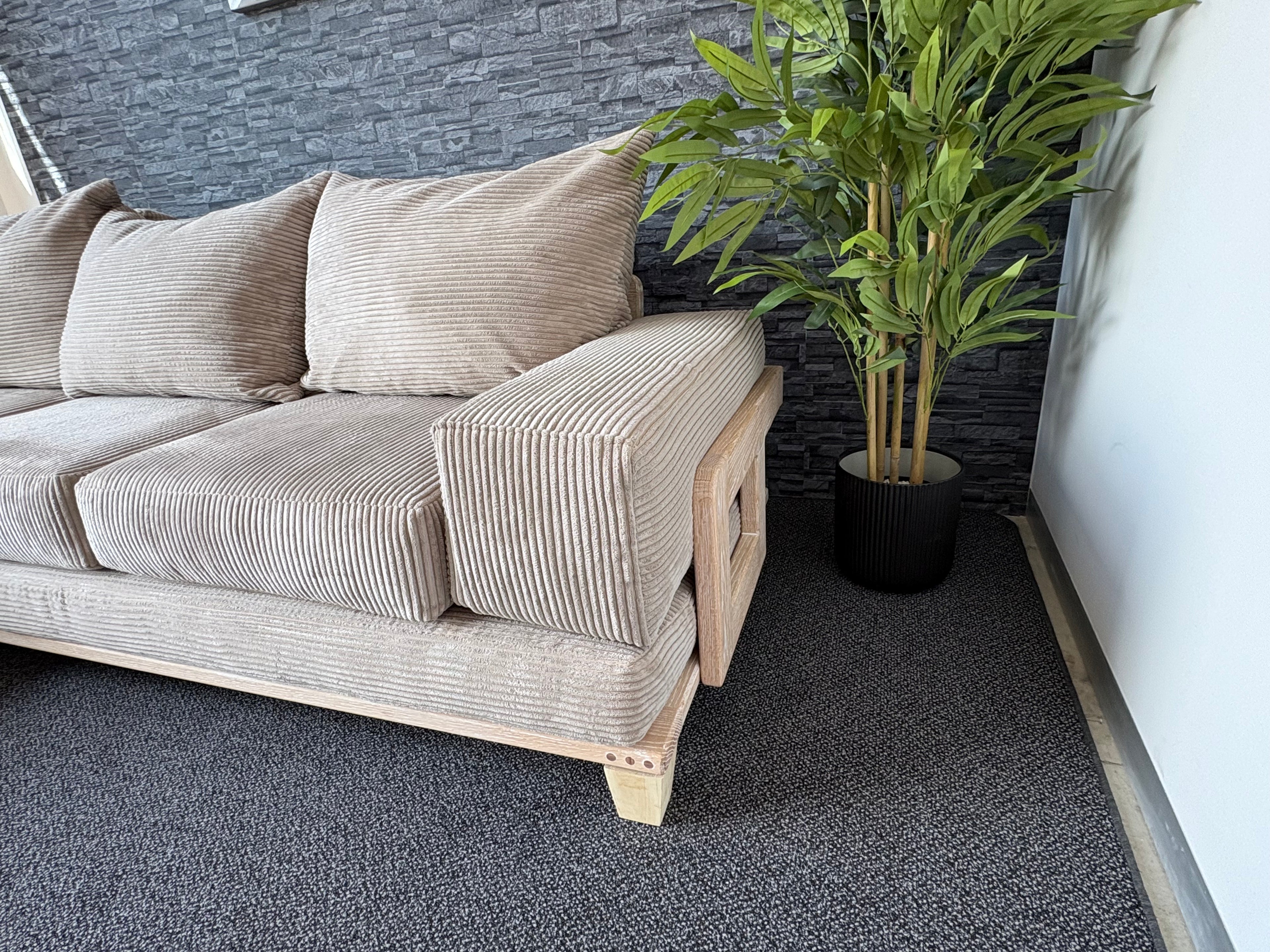 Velorra Luma 4-Seater, additional view of the cushioning